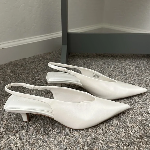 Stradivarius Opal White Kitten Heel - Picture 2 of 5